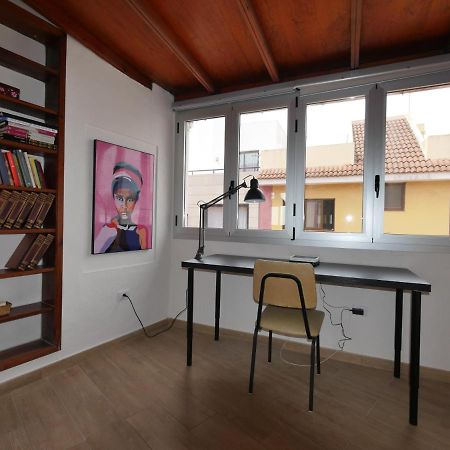 Petite Maison, La Laguna La Laguna  Buitenkant foto