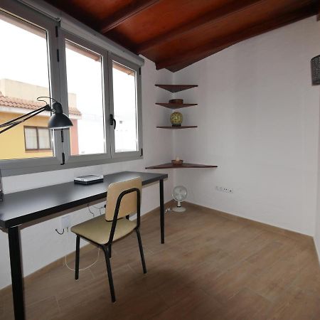 Petite Maison, La Laguna La Laguna  Buitenkant foto