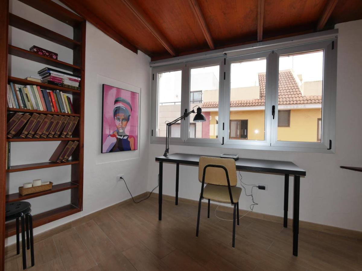 Petite Maison, La Laguna La Laguna  Buitenkant foto